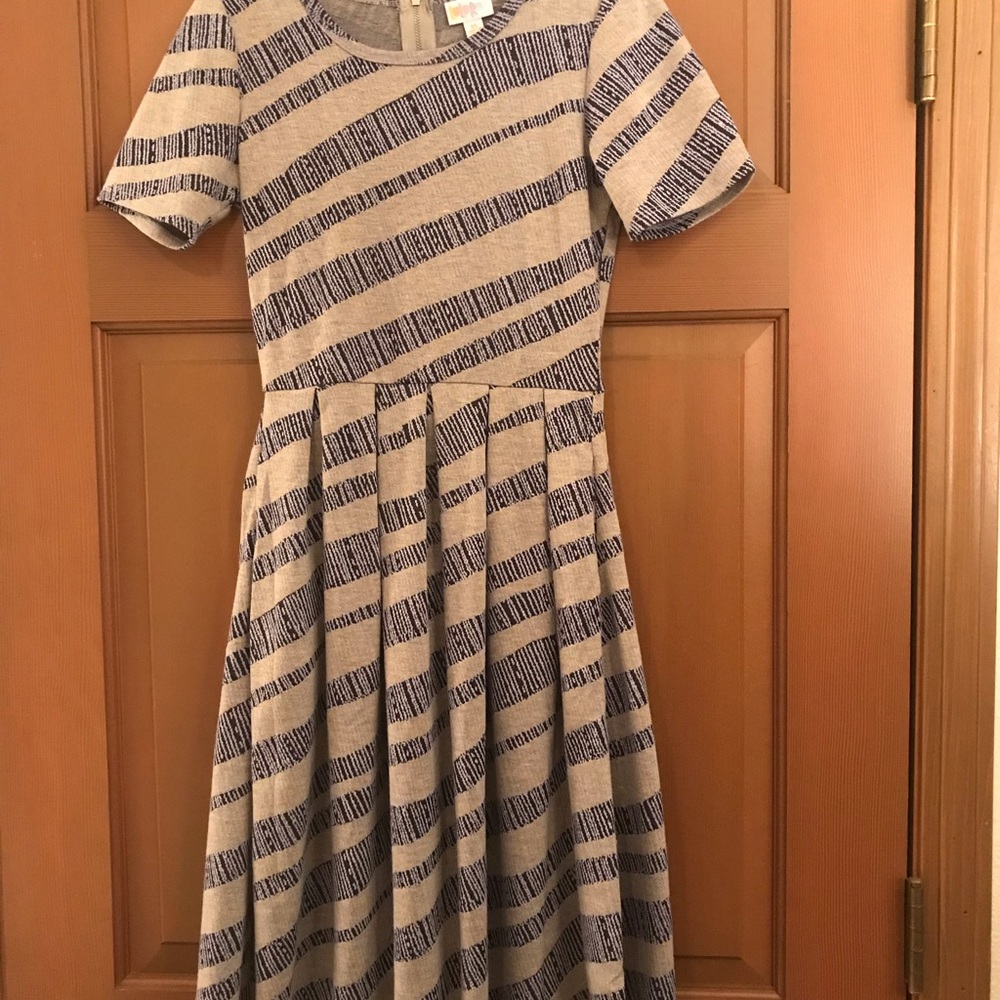 LuLaRoe Amelia Dress